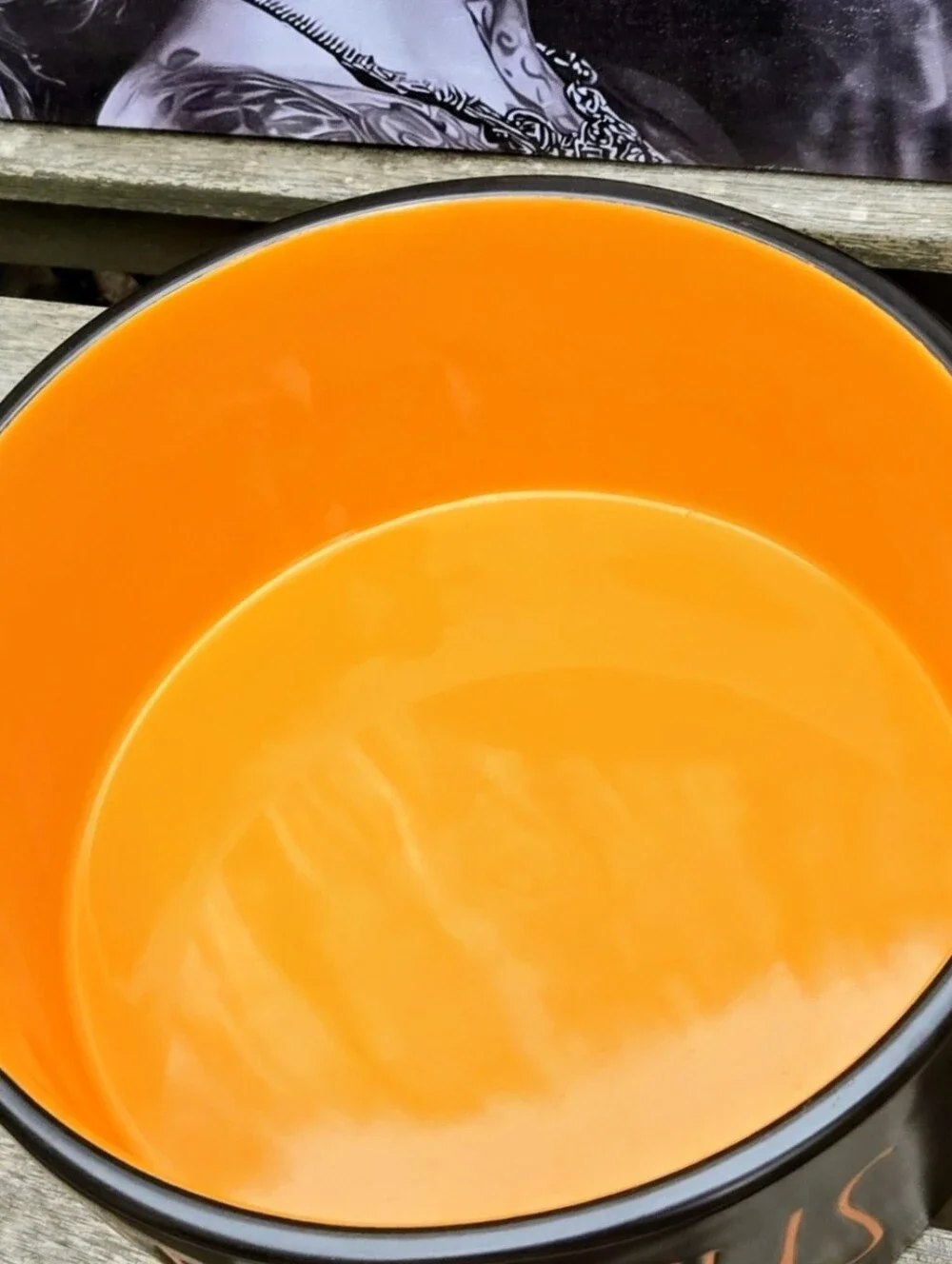 RAE DUNN Black and Orange 'HOCUS POCUS' Halloween Bowl